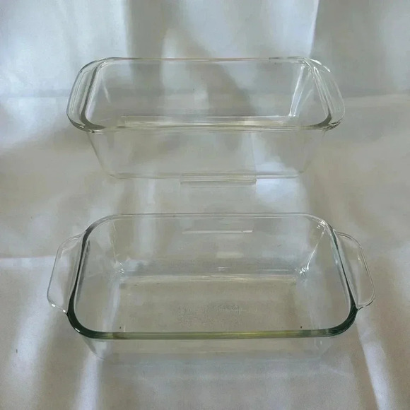 Pyrex 213-R Clear Glass Loaf Pans Bakeware Casserole Dishes Set of 2 - Picture 3 of 9